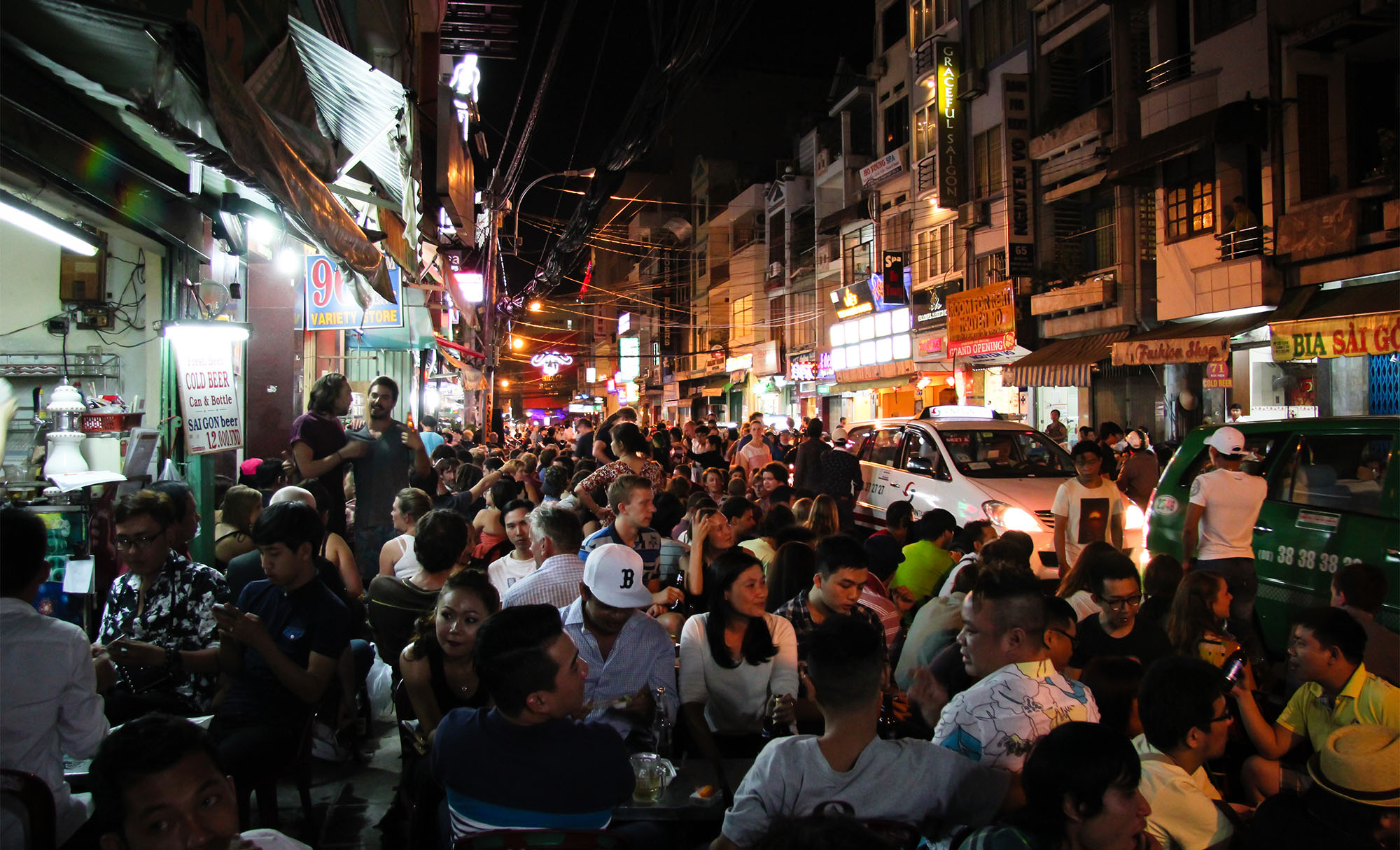 베트남 호치민의 밤문화 여행자거리 데탐 | 김타쿠닷컴