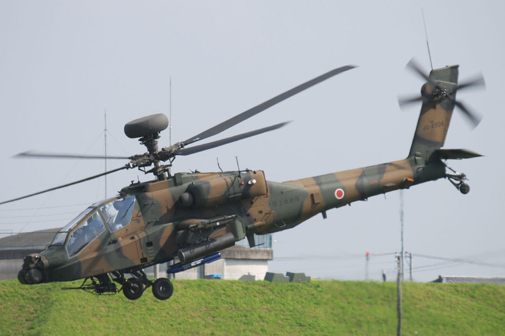 AH 64D Apache Longbow 1024x682 일본 자위대 공격용 헬기 AH64 아파치 민가에 추락 순간
