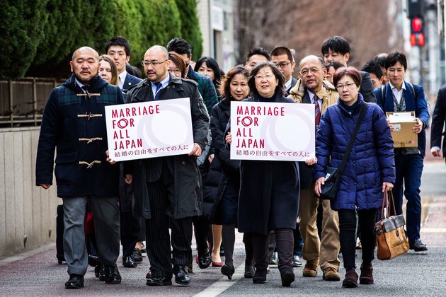 동성결혼 동성결혼 불인정은 헌법 위배! 일본 동성커플 13쌍 첫 집단소송